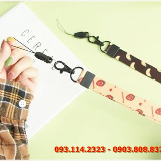 Dây đeo thẻ satin Strawberry