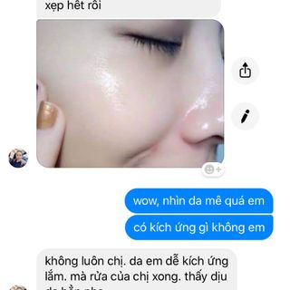 Sữa rửa mặt tạo bọt DƯỠNG ẨM
