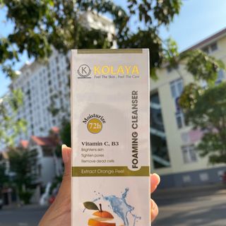 Sữa rửa mặt tạo bọt DƯỠNG ẨM