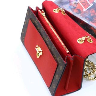 túi xách mang siêu cấp