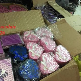 Hộp đựng socola giá rẻ