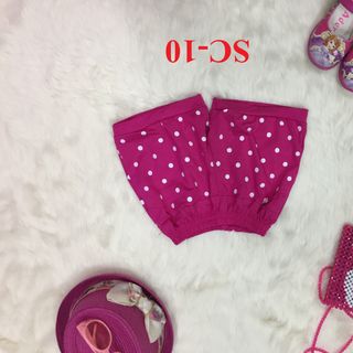 Quần sooc trẻ em chấm bi dưới 5 tuổi