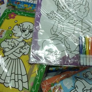 Bộ tranh tô sỉ Bộ tranh tô bút lông gồm 2 tấm tranh kích thước mỗi tấm 19x26cm Và 6 cây bút lông Tranh rất nhiều mẫu
Giá sỉ 8k /1 bộ Gồm 2 tranh 6 bút 6 màu