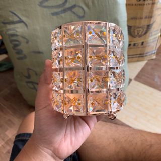 Cốc đựng lọ trang điểm