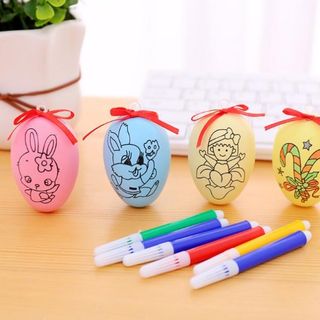 1 quả trứng và 4 bút lông