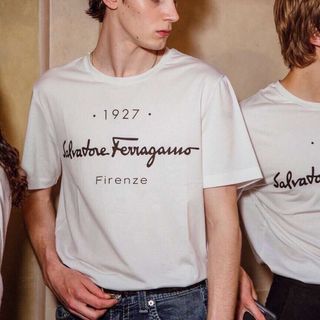 ÁO THUN SLAVARE FRAGAMO