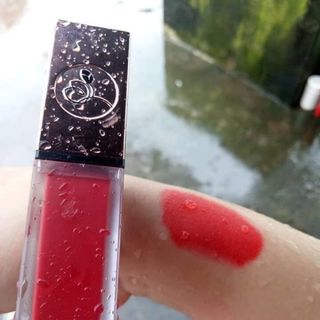 Son kem lì rose