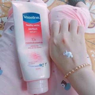 Dưỡng Thể Vaseline 10X Thái Lan