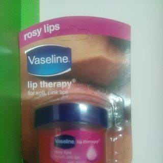 Vaseline dưỡng môi