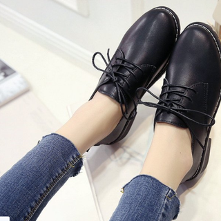 Giày boot nữ đen