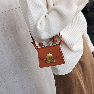 Túi đeo chéo da thời trang cao cấp D781