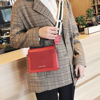 Túi đeo chéo Vintage phong cách cá tính D720