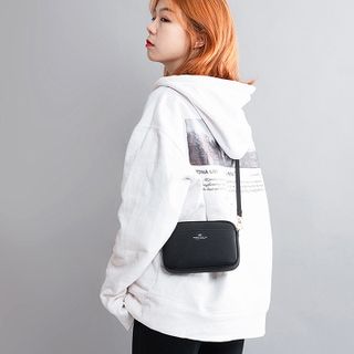 Túi đeo chéo đeo ngực da mềm D697