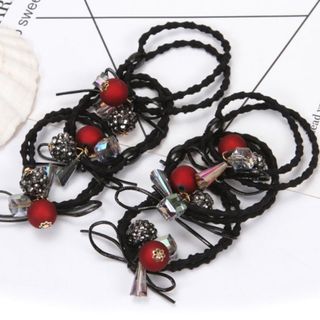 Cột tóc xinh đẹp đủ mẫu