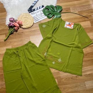 Bộ đủi cao cấp trung niên