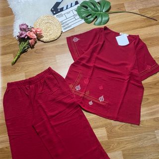 Bộ đủi cao cấp trung niên