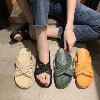 Dép nhựa cao cấp quai chéo giá rẻ