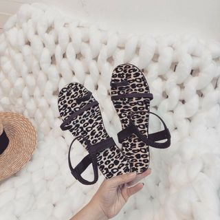 Giày sandal de lot beo