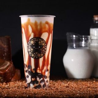 Ly nhựa nắp tim 700ml