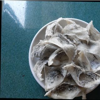 Yến Sào Nhà Nuôi
