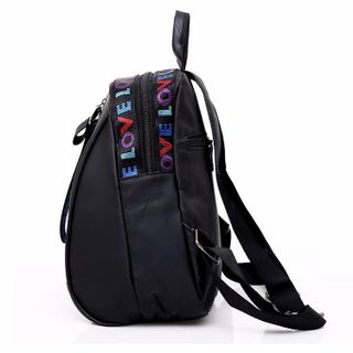 Balo Nữ Vừa Nhỏ Vải Dù Màu Đen Trẻ Trung D1386