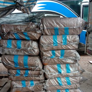 Sáp nến công nghiệp