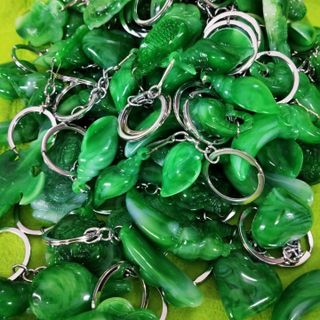 Đủ kiểu móc khóa nhiều mẫu mã