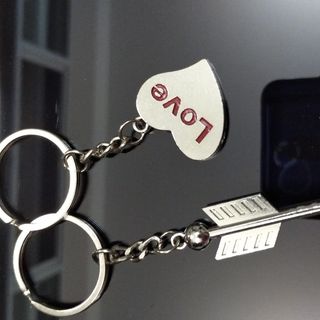 Rất nhiều mẫu móc khóa cặp đôi sỉ 13k