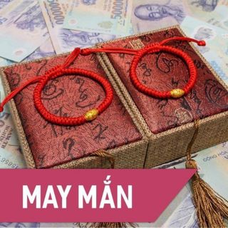 Vòng đeo tay mặt kim loại màu vàng