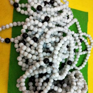 Vòng chuỗi xám
