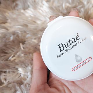 PHẤN PHỦ SIÊU KIỂM ÁT NHỜN BUTAÉ DẠNG NÉN 14G