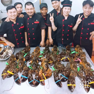 Áo bếp màu đen áo đầu bếp tay ngắn