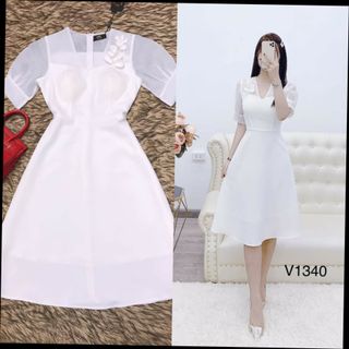 Đầm thiết kế trắng dáng xòe kèm hoa