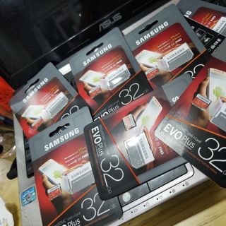 Thẻ nhớ 32gb