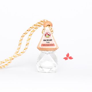 Tinh dầu hoa tulip lọ treo xe ô tô treo phòng treo tủ