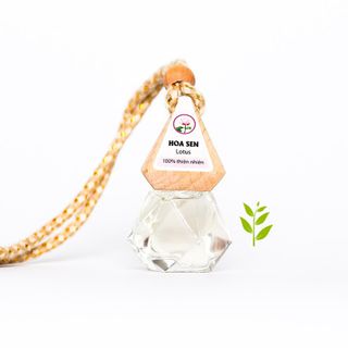Tinh dầu ô tô mùi hoa sen lọ treo