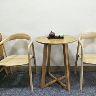 Bàn ghế giá cả thương lượ