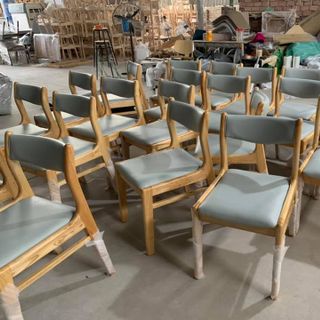 Bàn ghế giá cả thương lượ