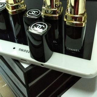 son môi son thỏi đủ màu