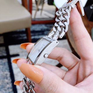 Đồng hồ nữ guezz