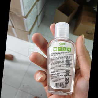 Dung dịch rửa tay khô