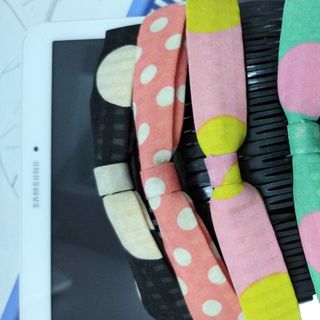 Kẹp tóc nơ lớn đủ màu ngẫu nhiên