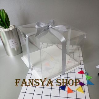 Hộp bánh kem bánh sinh nhật size 28x28 cm cao 24 cm không kèm ruybang