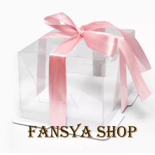 Hộp bánh kem bánh sinh nhật size 22x22 cao 17 cm không kèm ruybang