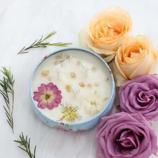 Nến thơm cao cấp tinh dầu tự nhiên