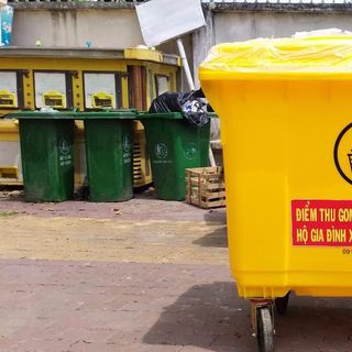 Thùng rác công cộng 660lit giá rẻ Phát Đạt