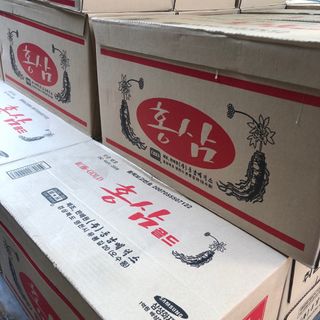 Nước hồng sâm thùng 10 sét - 1 sét 10 chai Giá cực kỳ 👉🏾 Sỉ ib giá tốt