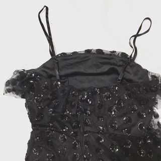 Đầm sequin Trixxi
