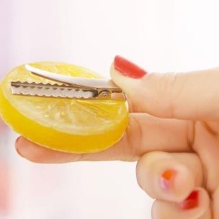 Cột tóc hình trái cây dễ thương