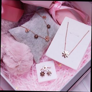 Set trang sức titan hoa mai